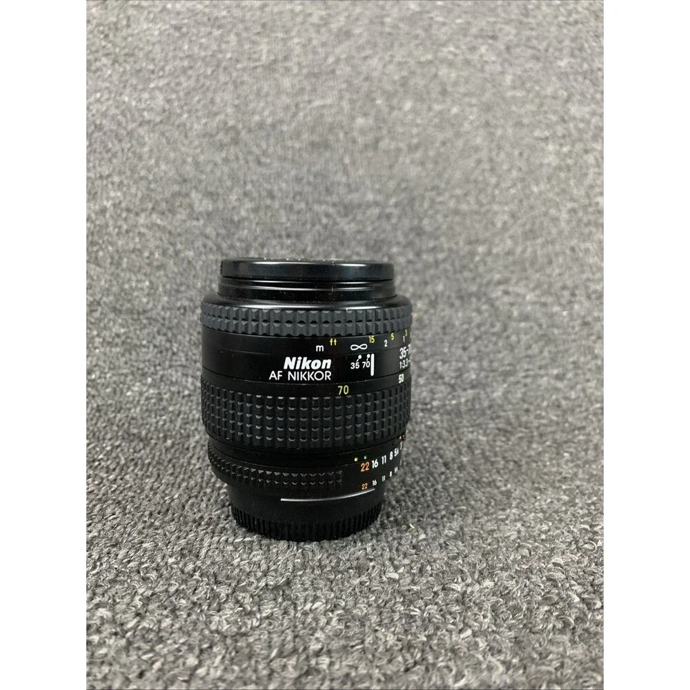 Nikon 35-70mm f/3.3-4.5 Macro Auto Focus Zoom Lens for Nikon DSLR MADE IN JAPAN